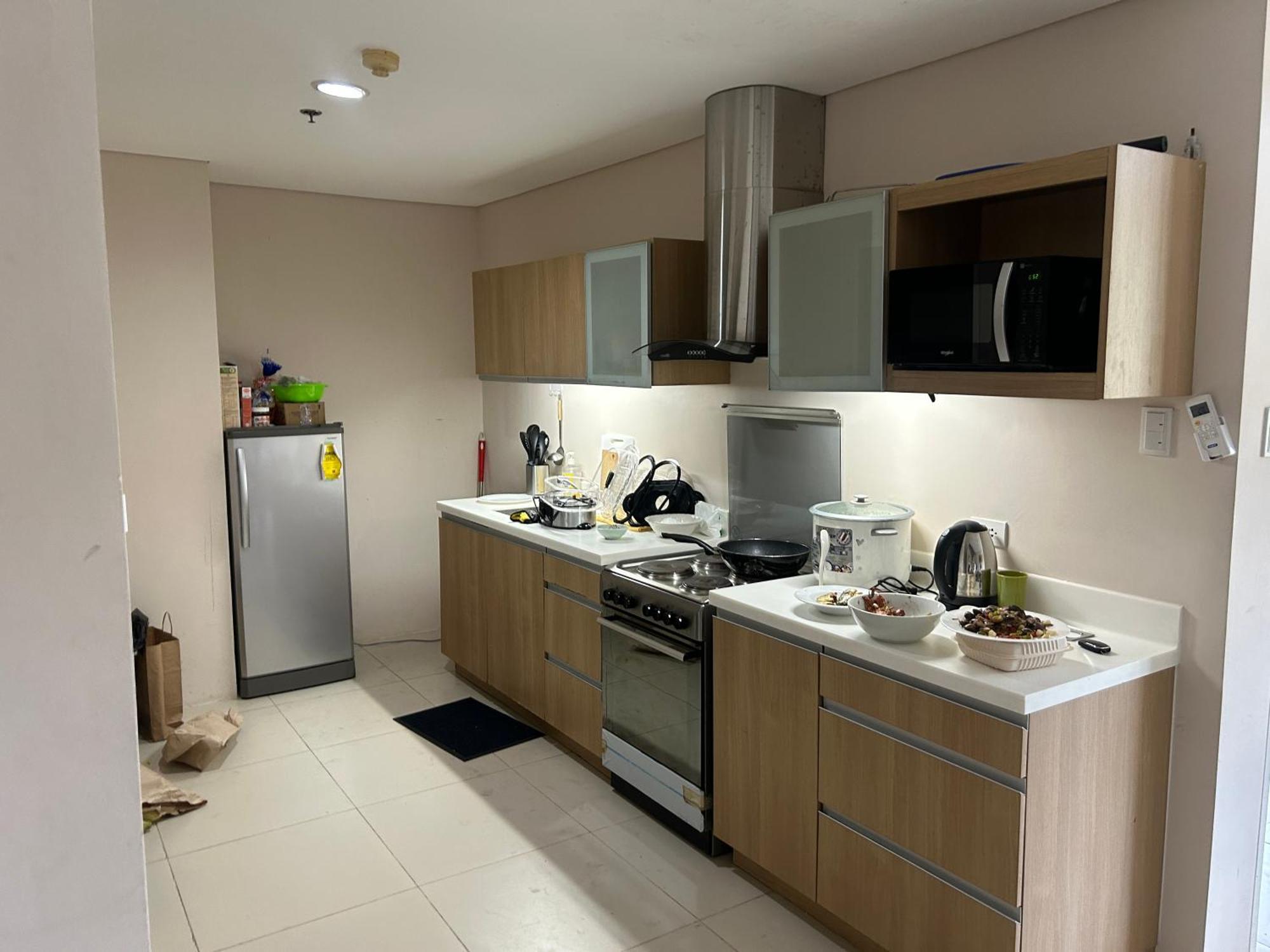 Pico De Loro Room Rental Насугбу Экстерьер фото